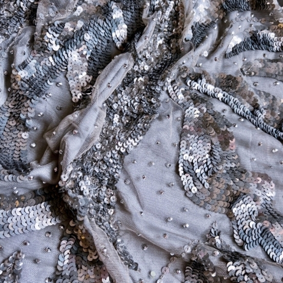 Mac Duggal dress - Picture 9 of 15